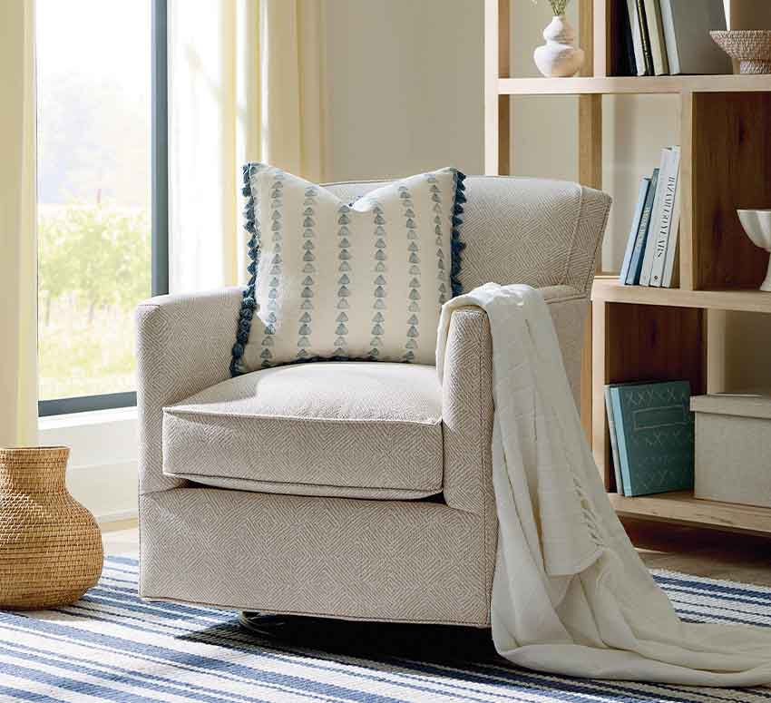 Swivel Accent Chair