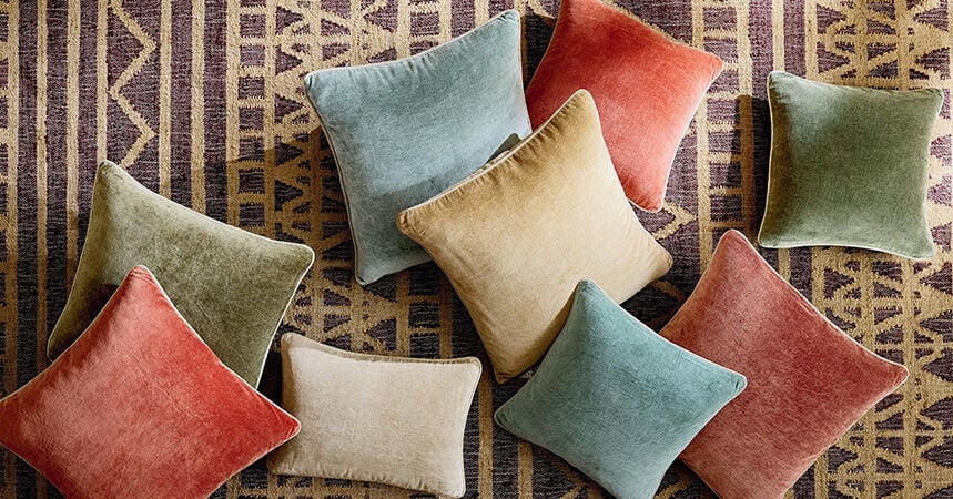 Throw Pillows, Decorative & Accent Pillows