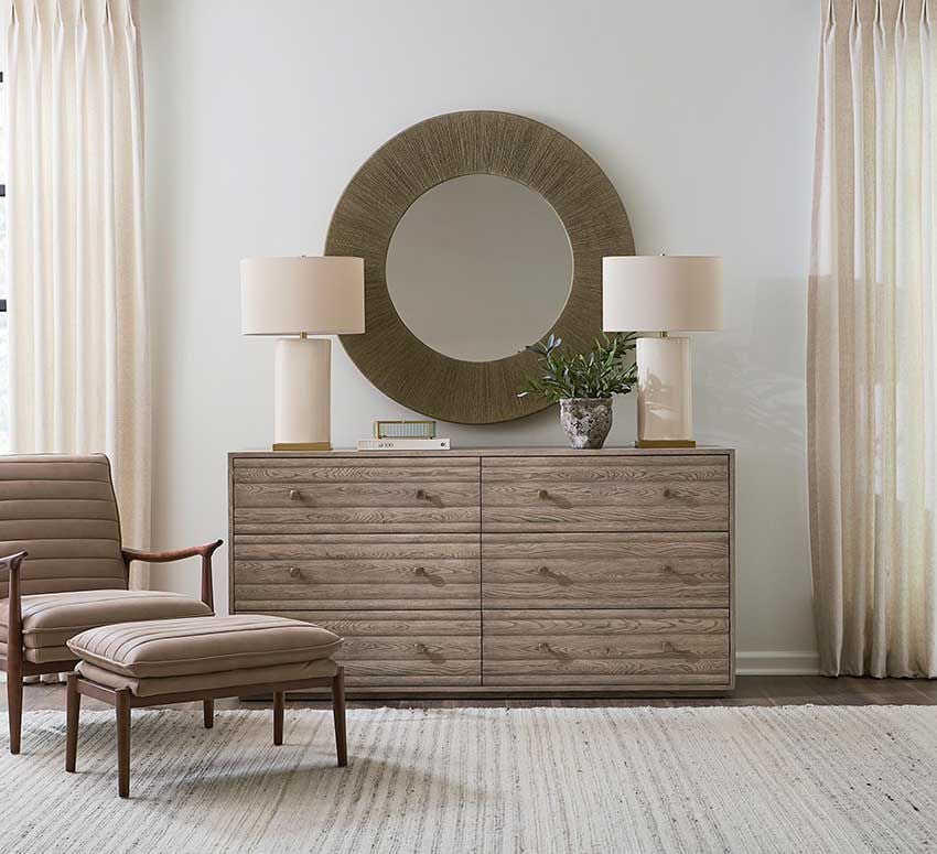 Andora dress with lamps and mirror